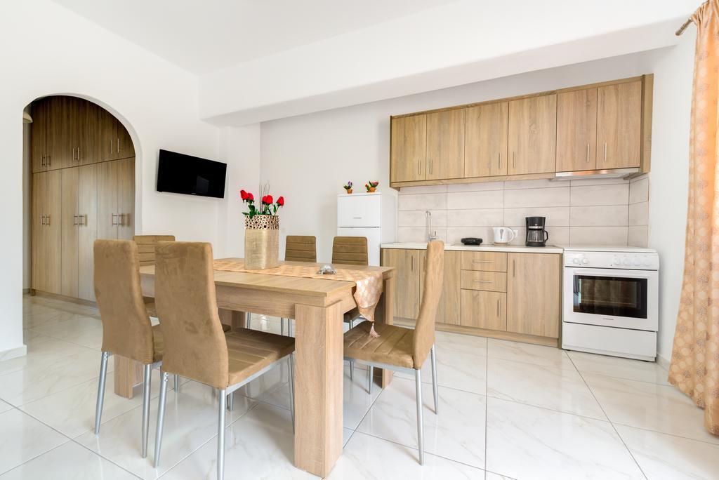 Sun View Villas Pýrgos Dış mekan fotoğraf